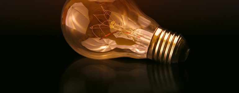 Inovačné vzdelávanie a žiarovka